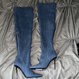 Tom Ford high heel boots. Size 41.